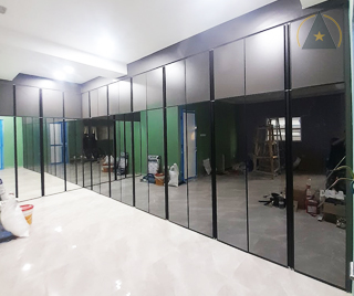 Projek Pak Aris Perumahan aston villa ancol - lemari kaca aluminium Projek Pak Aris Perumahan aston villa ancol - lemari kaca aluminium